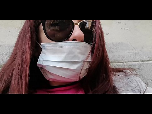 ❤️ Nicoletta se răzbună pe vecinul ei și face pipi în garajul lui (Special Covid19 Carantină italiană) at porn ro.eviewporn.ru ❤